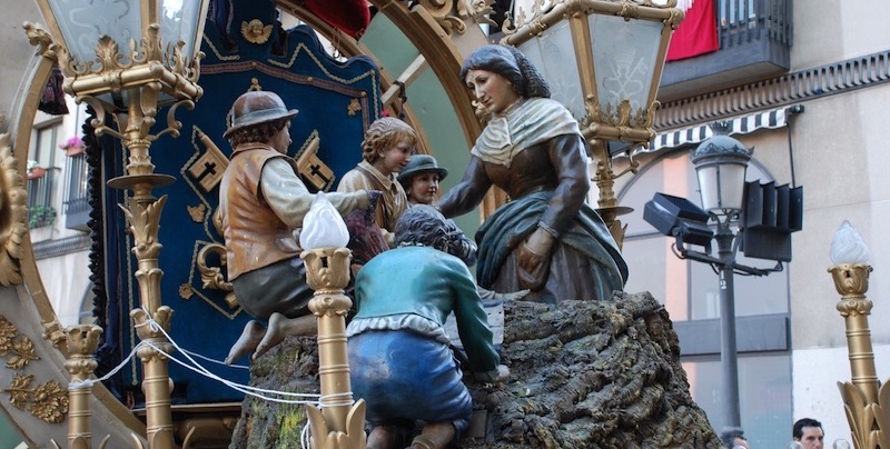 Detalle Cuadro Escultorico Carroza Paloma