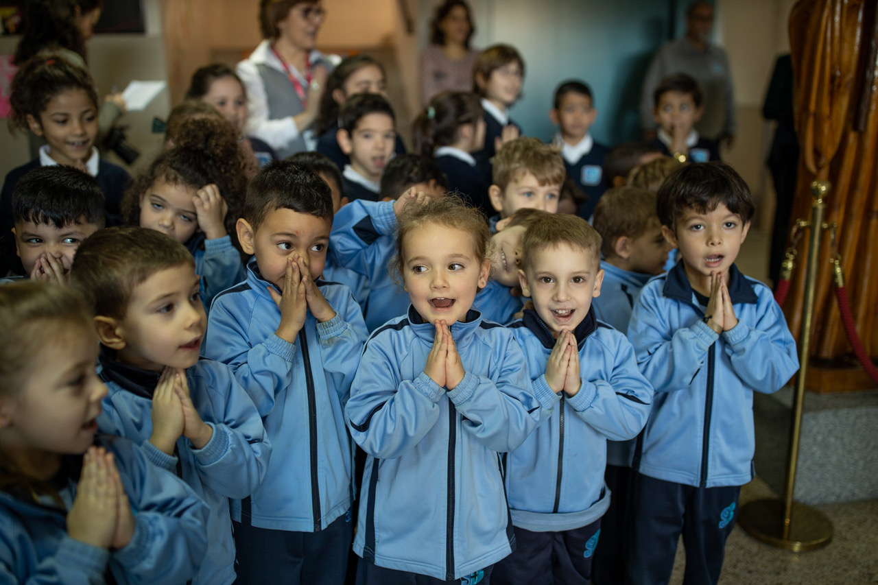 2020-02-19 - Visita pastoral de monseñor Jesús Vidal al Colegio San Bernardo 