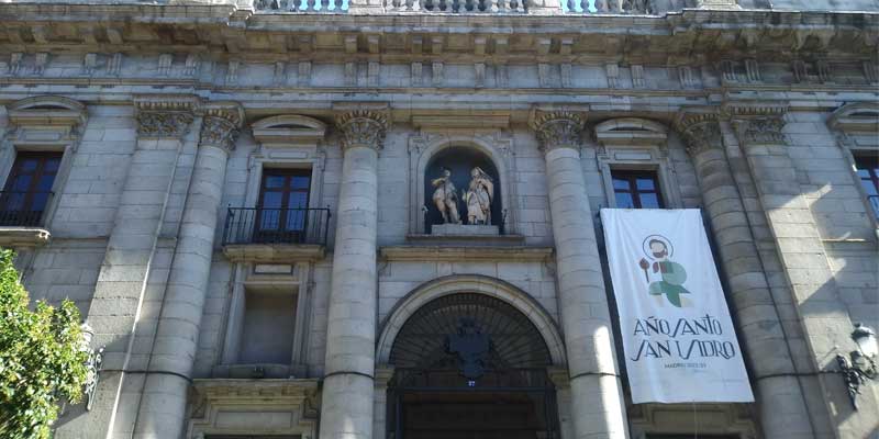 Ruta san isidro fachada