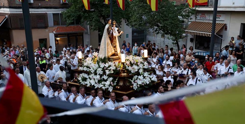 Lateral Procesion Carmen Pozuelo23