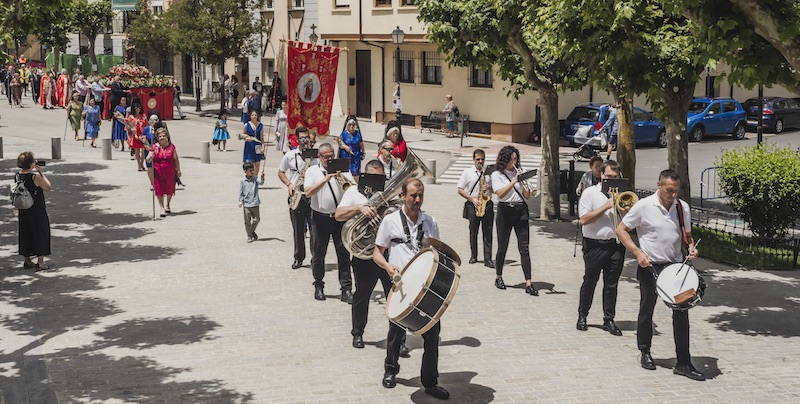 Procesion San Bernabe