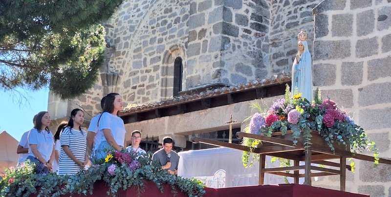 Rezo Virgen Fatima Plaza Cerceda Jul24