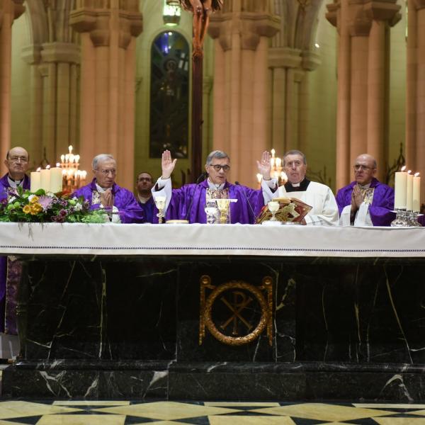 2014-12-14 - Misa de despedida de Mons. Cesar Franco. Diciembre 2014