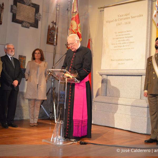 2015-06-05 - Monumento funerario Cervantes