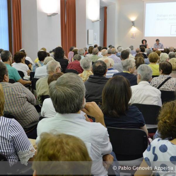 2016-10-07 - Mesa redonda en la Jornada Mundial por el Trabajo Decente