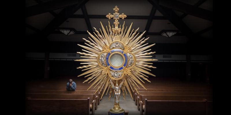 El Consejo Diocesano de la Adoraci&oacute;n Nocturna Espa&ntilde;ola celebra la vigilia del Corpus en la bas&iacute;lica de la Milagrosa