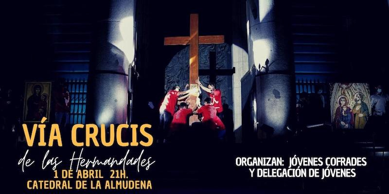 J&oacute;venes cofrades y la Delegaci&oacute;n de J&oacute;venes organizan un v&iacute;a crucis en la catedral
