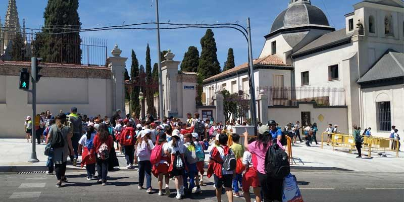 Los ni&ntilde;os de la Vicar&iacute;a VI celebran a san Isidro con una jornada de oraci&oacute;n y fiesta