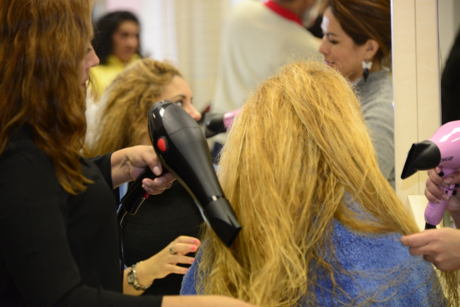 Taller de cuidados personales en el centro residencial JMJ 2011 de C&aacute;ritas