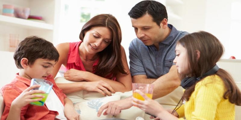 Nuria Lasheras ofrece en San Germ&aacute;n 'Pautas para crecer en familia en amor y comunicaci&oacute;n'