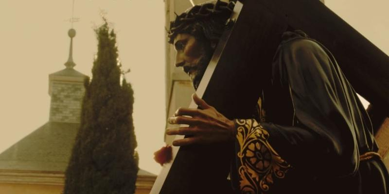 Nuestro Padre Jes&uacute;s Nazareno procesiona por Fuencarral en el Jueves y el Viernes Santo