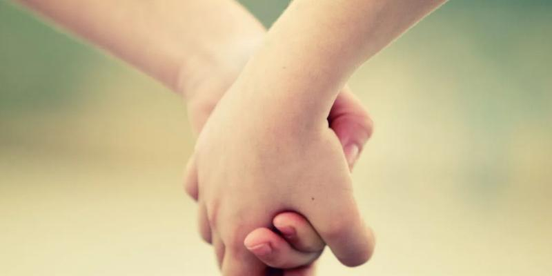 Teresa Llamas clausura la Escuela de padres de San Germ&aacute;n con una reflexi&oacute;n sobre la alternativa a las pantallas