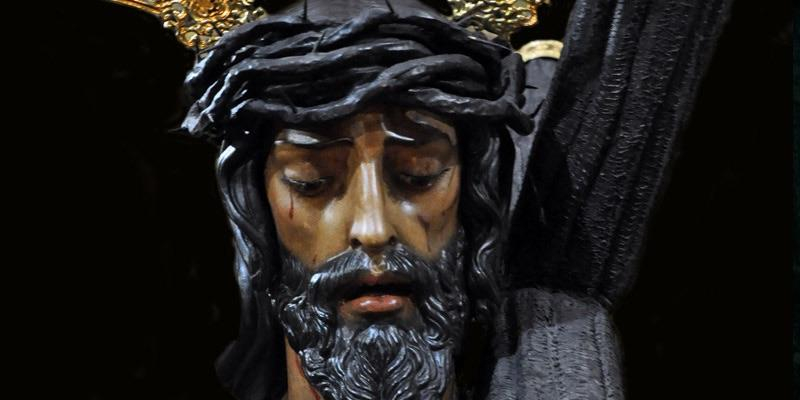 Nuestro Padre Jes&uacute;s de la Salud y Mar&iacute;a Sant&iacute;sima de las Angustias procesionan en el Mi&eacute;rcoles Santo