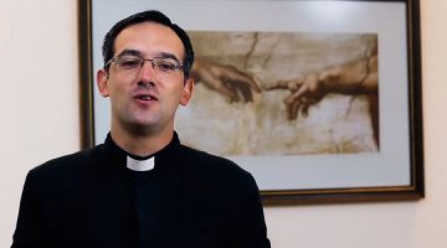 Sacerdote advierte de la existencia de un ate&iacute;smo moderno