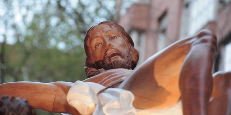 Jorge Bermejo Corralo, hermano mayor del Cristo del Camino: &laquo;La imagen est&aacute; muy vinculada al mundo ferroviario&raquo;