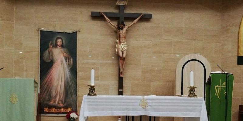 El cardenal Rouco preside en Patrocinio de San Jos&eacute; una vigilia de Pentecost&eacute;s con sacramento de la Confirmaci&oacute;n